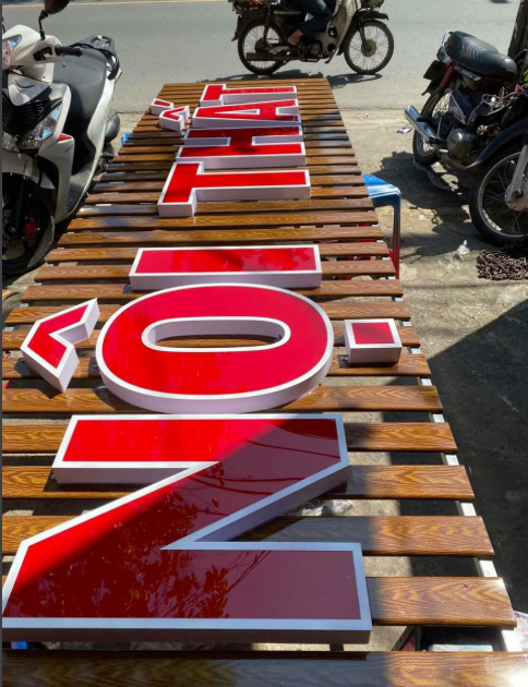 bảng hiệu sóng lam tôn